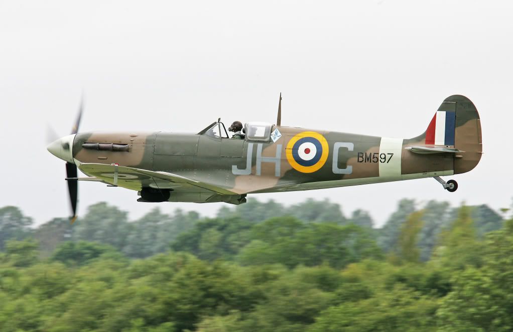 IMAGE: http://i291.photobucket.com/albums/ll281/Biffo58/BM597.jpg