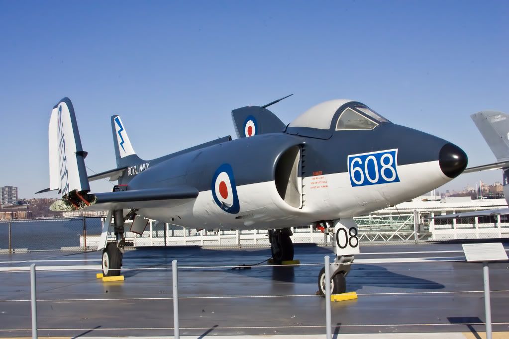 IMAGE: http://i291.photobucket.com/albums/ll281/Biffo58/Scimitar_filtered.jpg