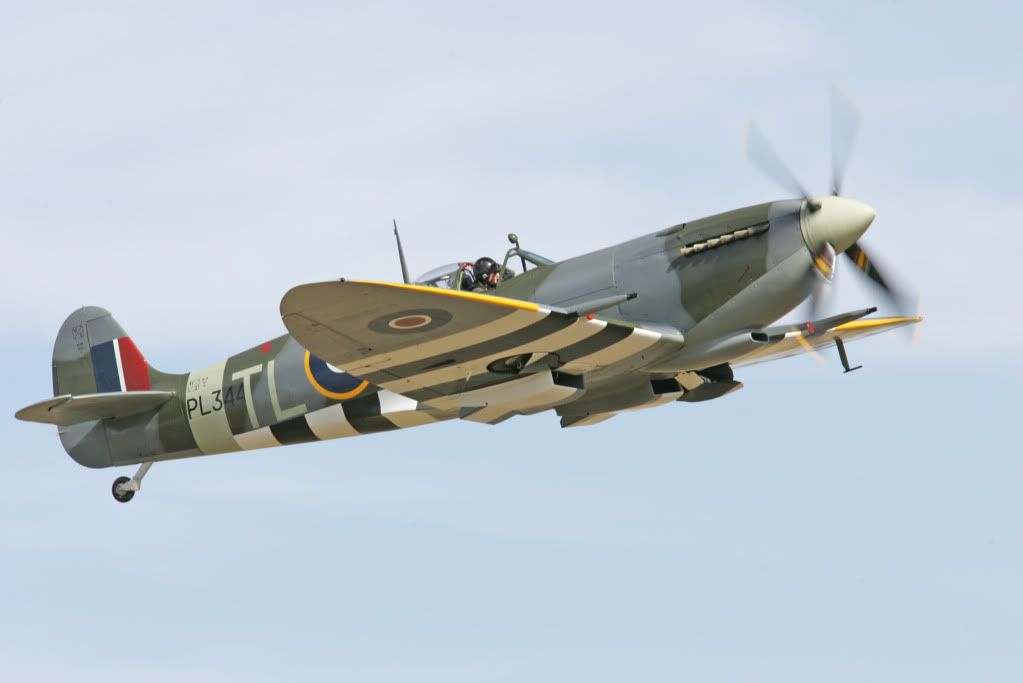 IMAGE: http://i291.photobucket.com/albums/ll281/Biffo58/SpitfirePL344-Duxford2010_filtered.jpg