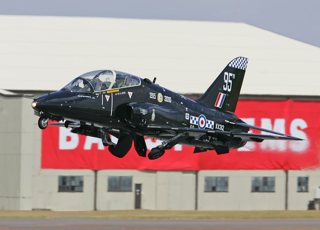 IMAGE: http://i291.photobucket.com/albums/ll281/Biffo58/XX932Hawk_filtered-1.jpg