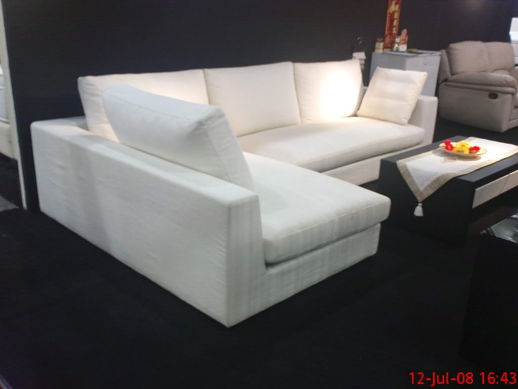 Sofa.jpg