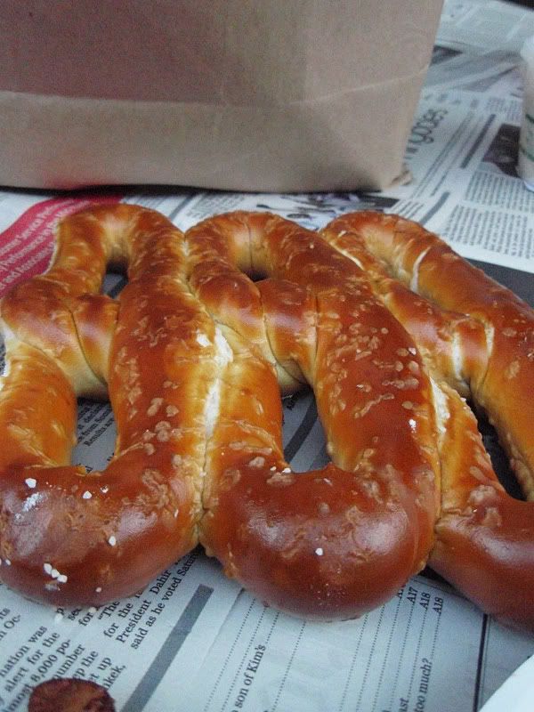 Philly soft pretzel