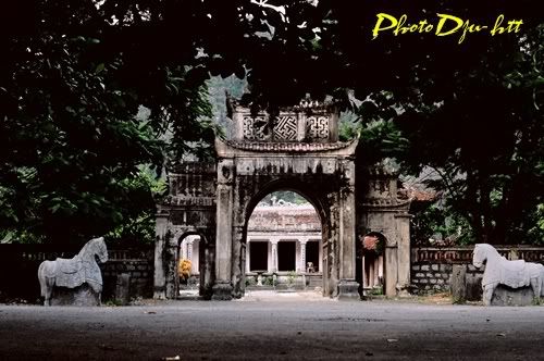 Hoa Lư- Vịnh Long trên cạn- hotinhtam