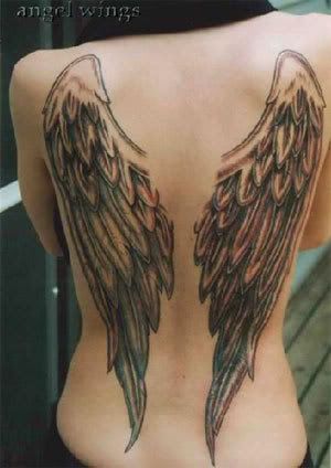 Tatuagem de Asas nas costas