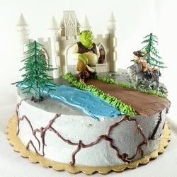 Foto de lindo modelo de bolo do Shrek