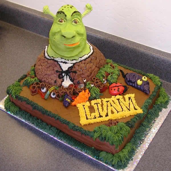 Foto de lindo modelo de bolo do Shrek