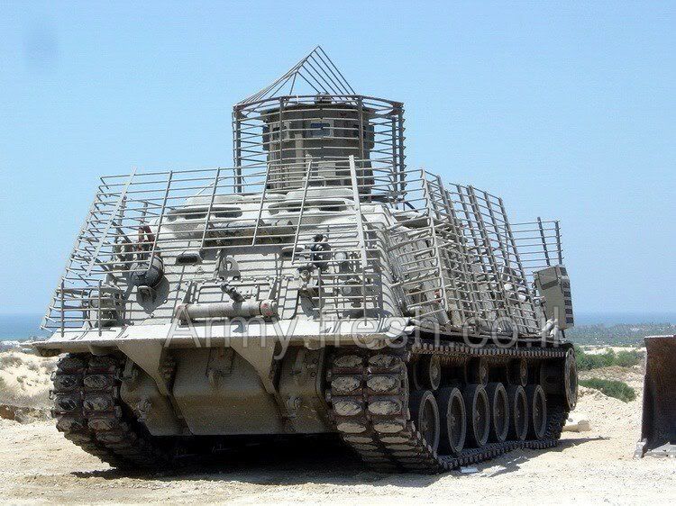 M88_wire_cage_Israeli_army_forum_Ar.jpg