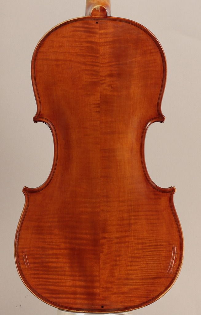  photo 2 Violin Romedio Muncher 1931.jpg