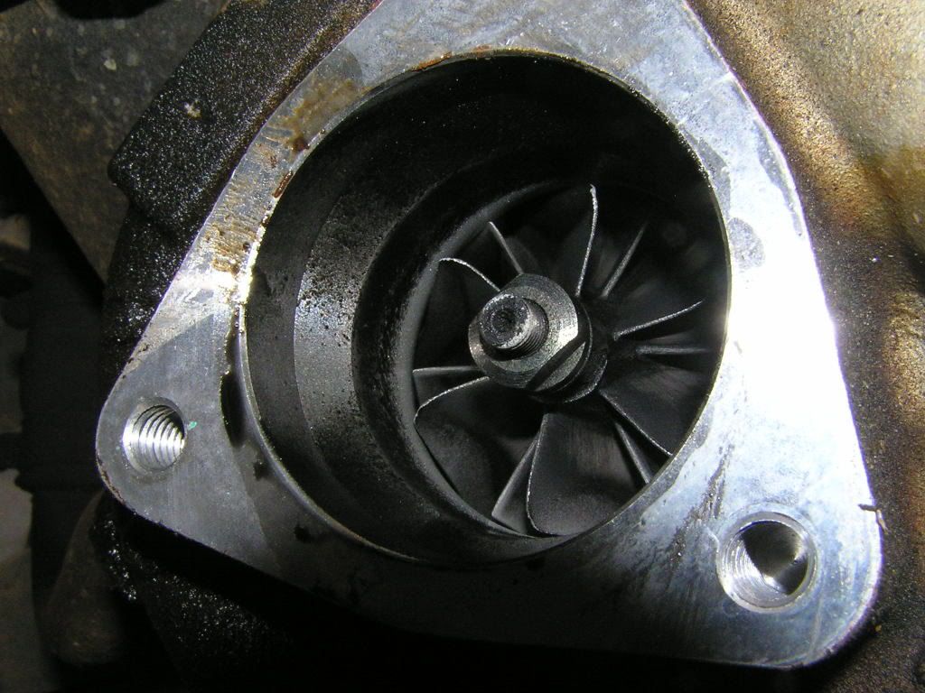 Oil in my air intake & turbo Patrol 4x4 Nissan Patrol Forum
