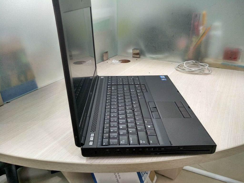 HCM - Dell Precision M4700 - i7 3840QM - 8G - K2000M - 11