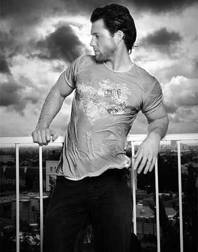 Jamie Bamber