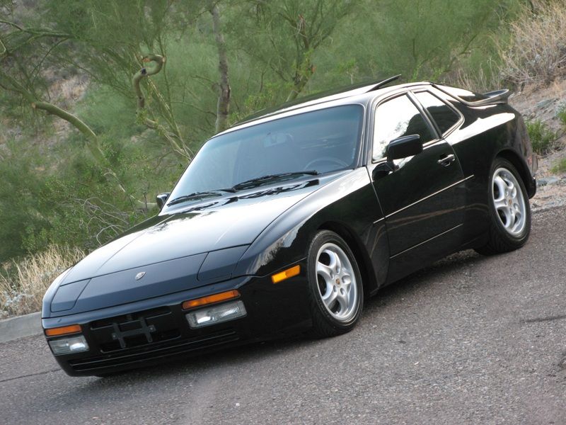 and i know its more of a late 80's car but the porsche 944 turbo