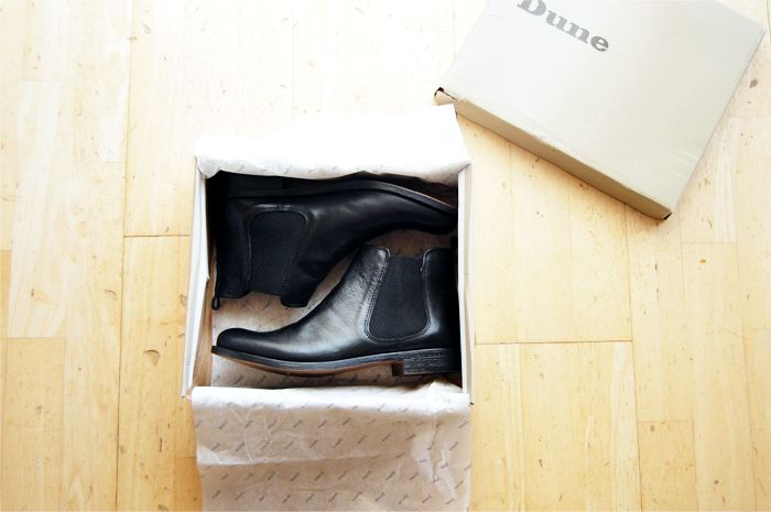 dune chelsea boots