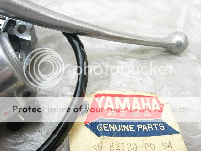 Yamaha 50U5 U5 E 75U7 U7 E Lever Holder Switch RH Nos  